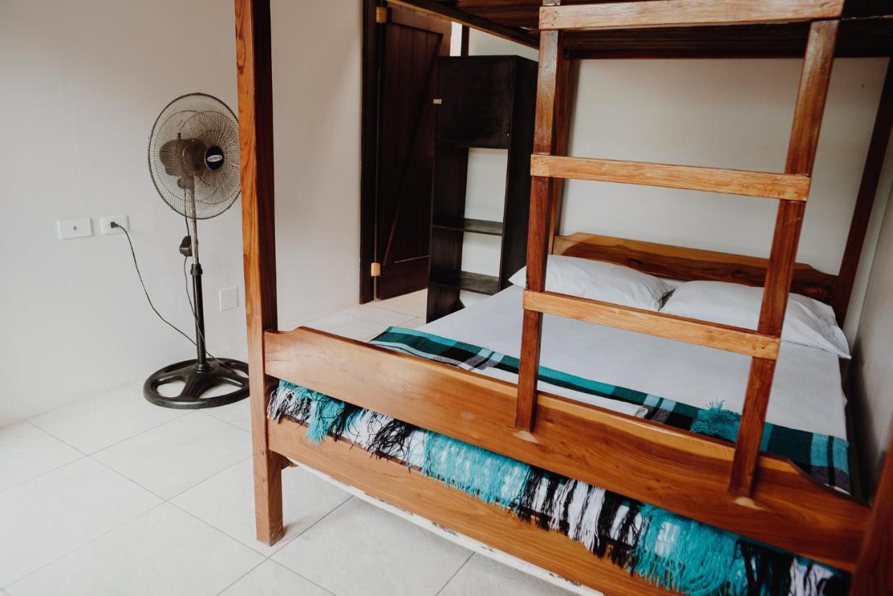 Esperanto Bed & Breakfast Surf Hostel Montañita Dış mekan fotoğraf