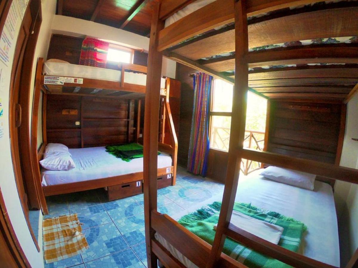 Esperanto Bed & Breakfast Surf Hostel Montañita Dış mekan fotoğraf